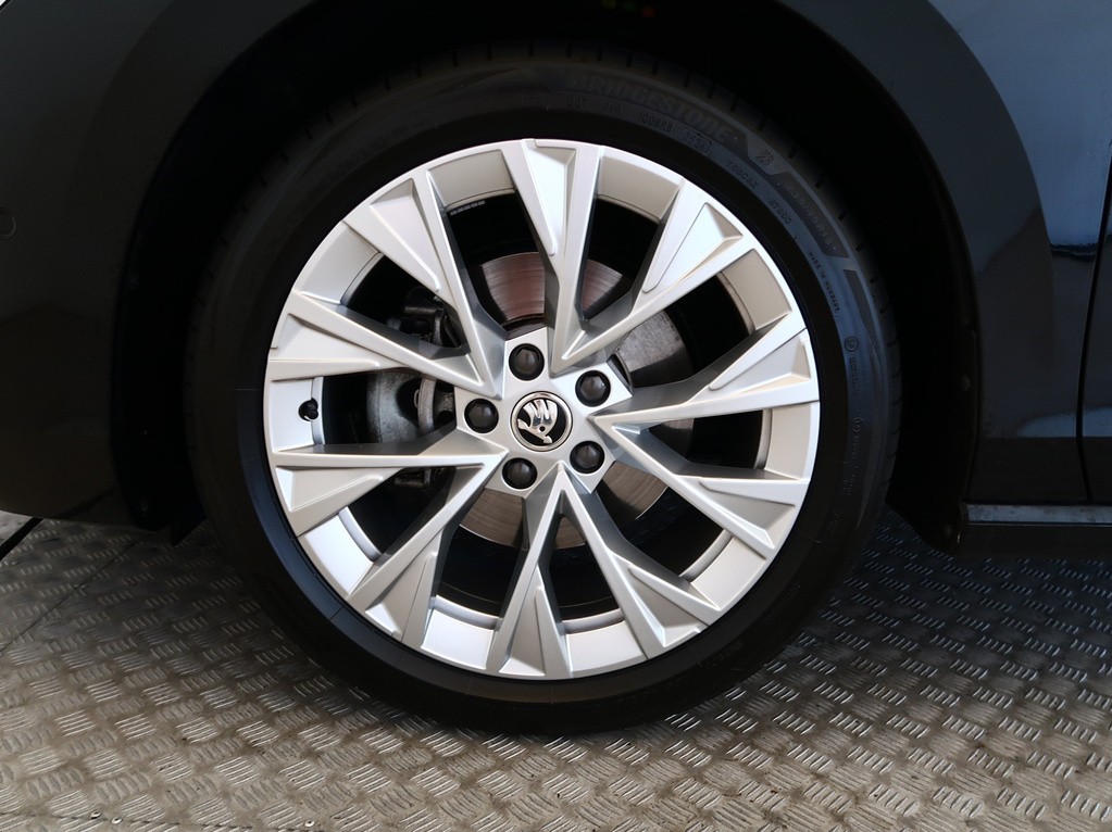 Skoda Superb Selection 2.0 TDI