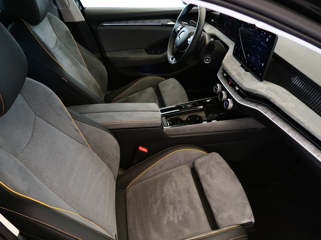 Skoda Superb Selection 2.0 TDI