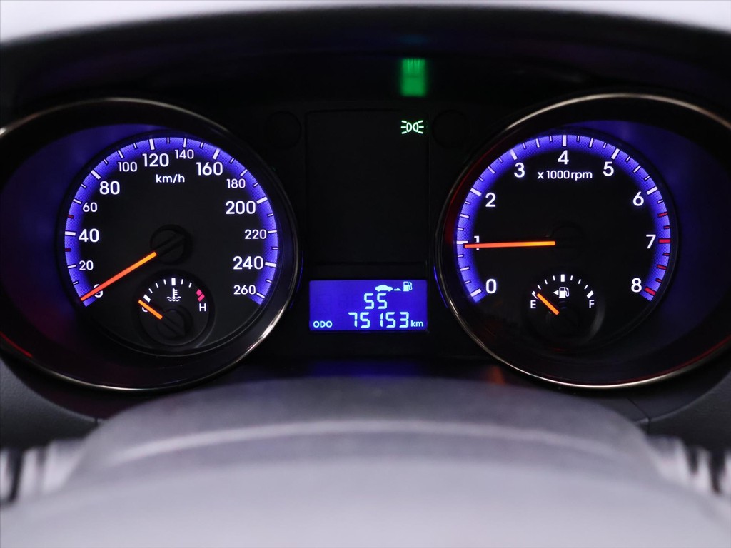 Hyundai Genesis 2.0 TCI