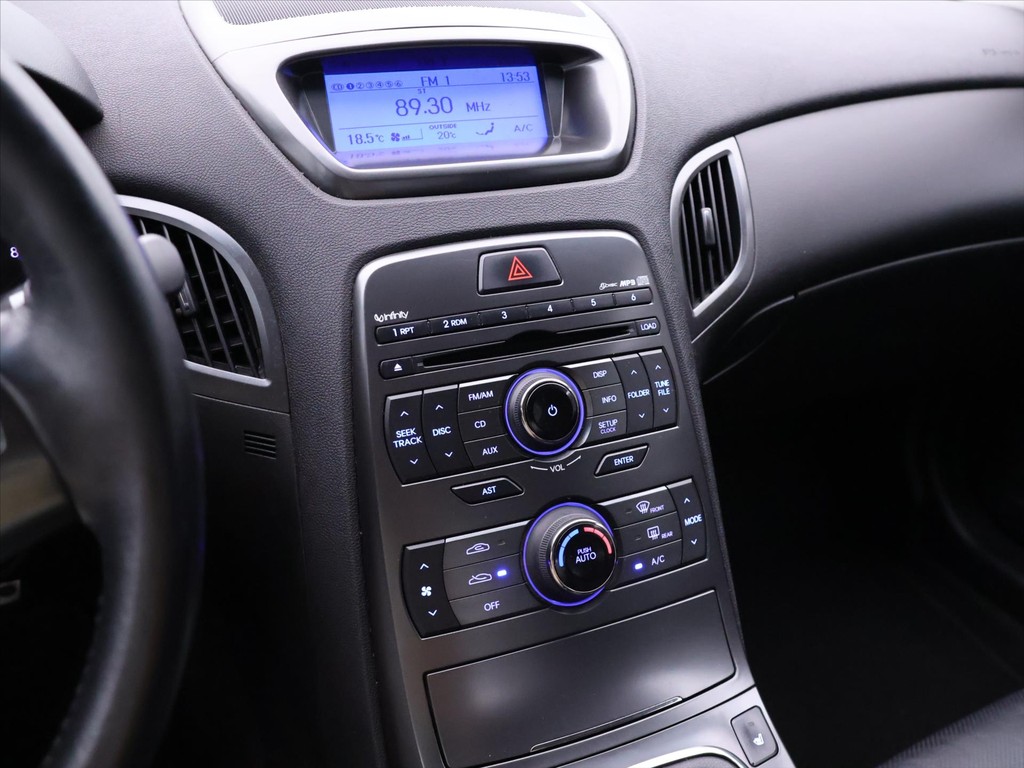 Hyundai Genesis 2.0 TCI