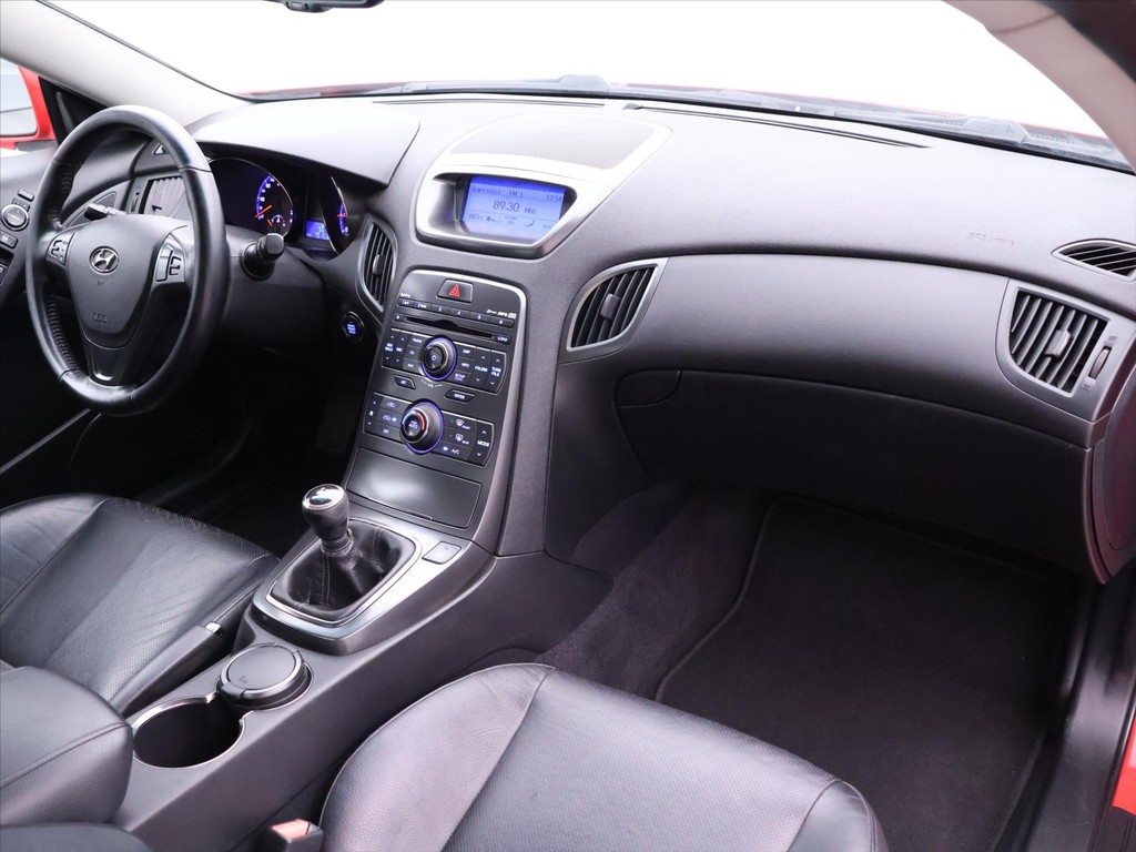 Hyundai Genesis 2.0 TCI