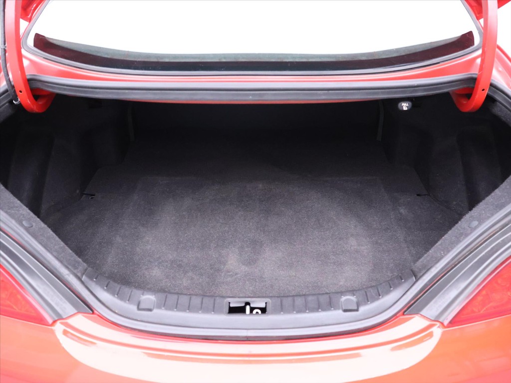 Hyundai Genesis 2.0 TCI