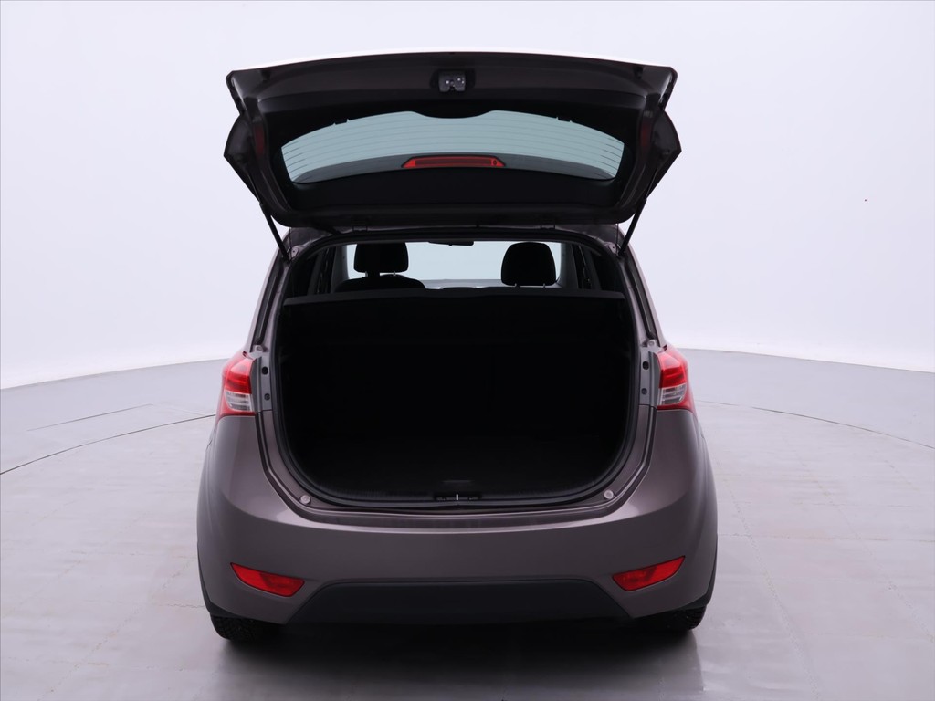 Hyundai ix20 1.4 i