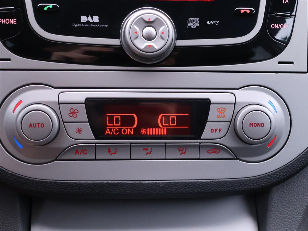 Ford Kuga 2.0 TDCi Titanium
