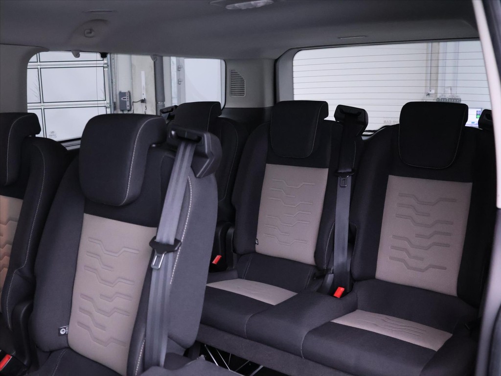 Ford Tourneo Custom 2.0 TDCi