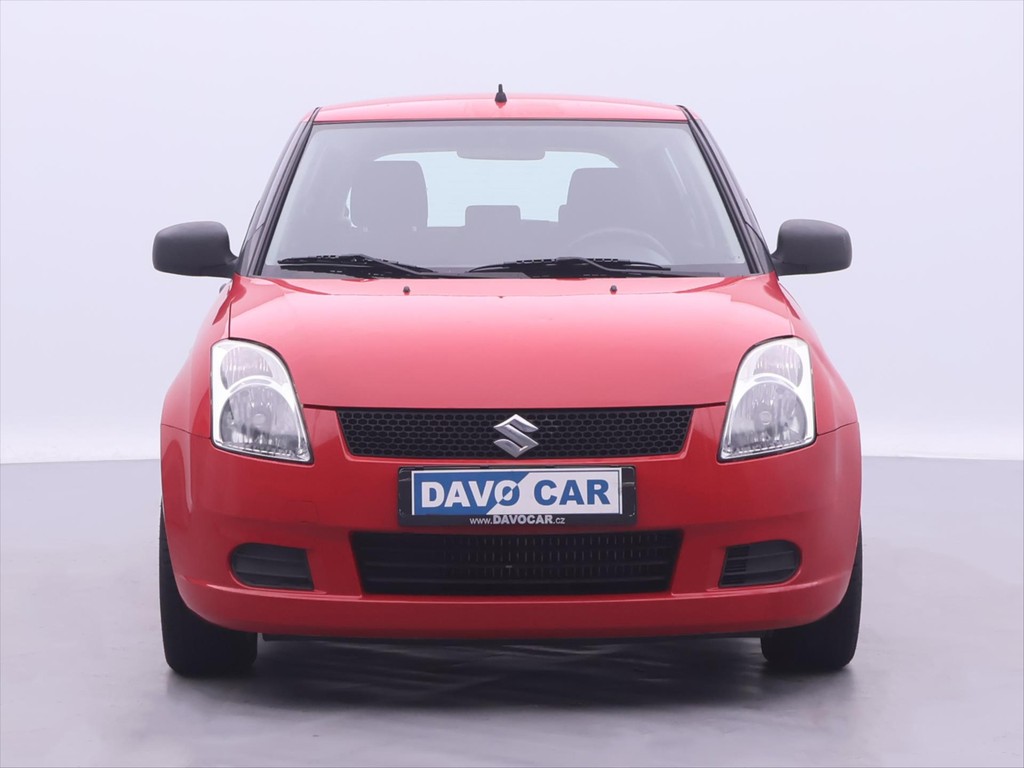 Suzuki Swift 1.3 i
