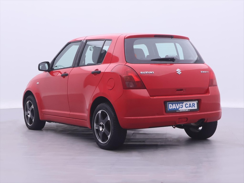 Suzuki Swift 1.3 i