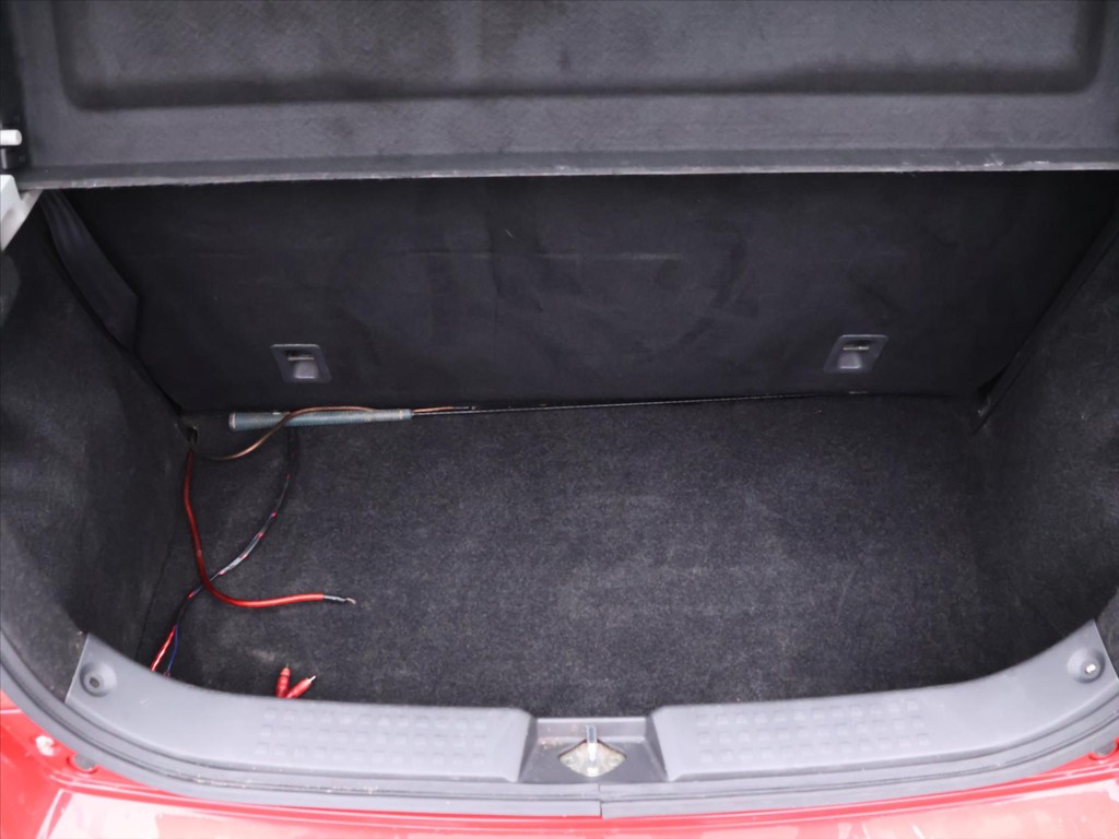 Suzuki Swift 1.3 i