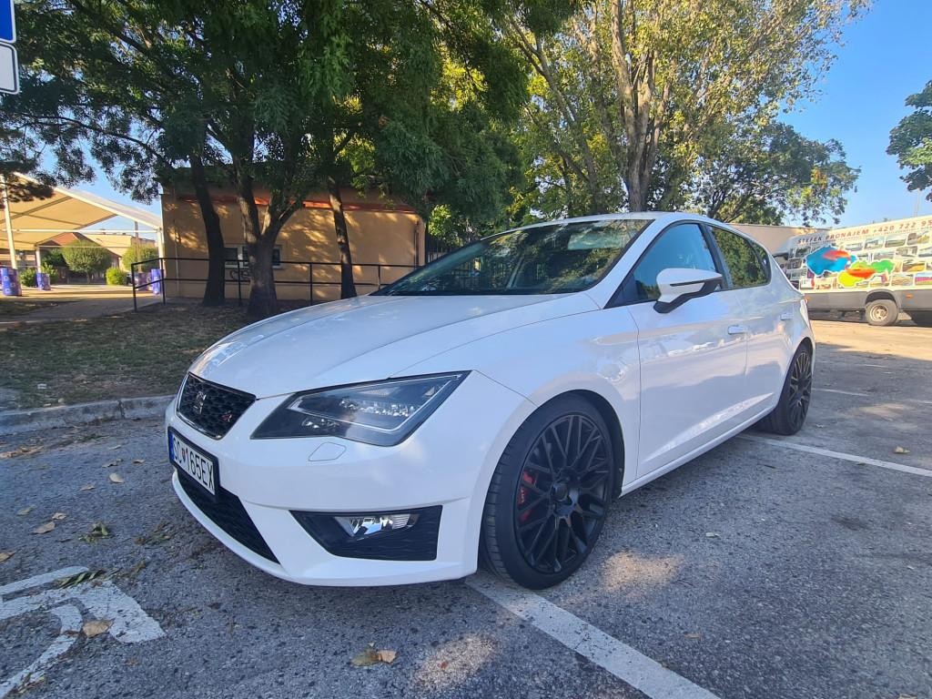 Seat Leon ST Hatchback 90kw Manuál