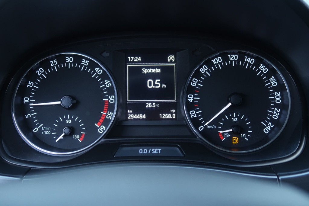 Skoda Fabia 1.4 TDI Serv.kniha, Tempomat, Park. senzory