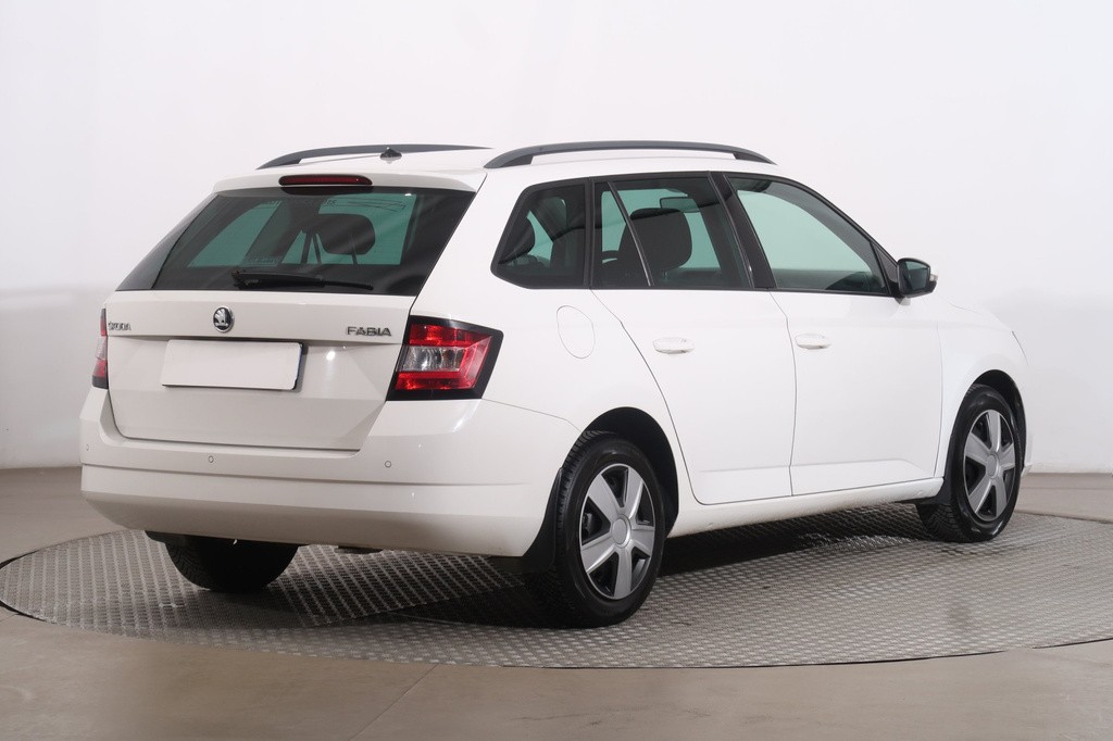 Skoda Fabia 1.4 TDI Serv.kniha, Tempomat, Park. senzory