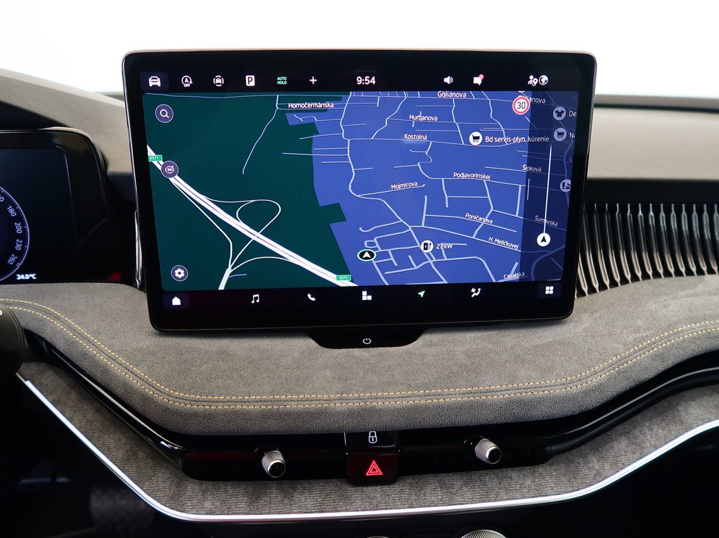 Skoda Superb Selection 2.0 TDI Továrenská záruka