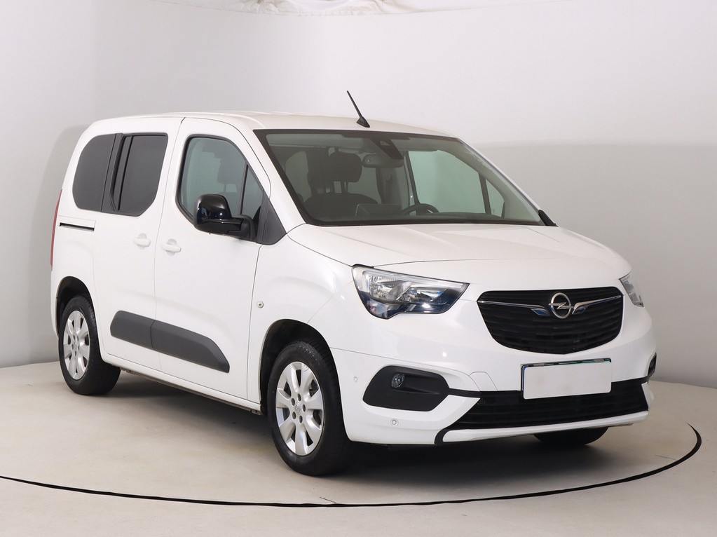 Opel Combo Electric 50kWh SoH 91%, Klimatizácia