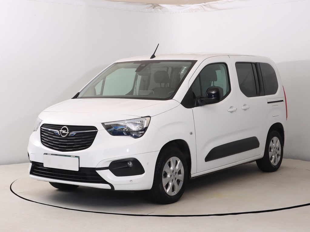 Opel Combo Electric 50kWh SoH 91%, Klimatizácia