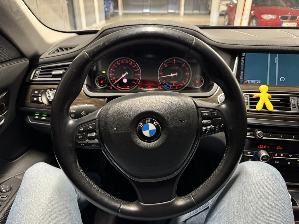BMW rad 7 730d xDrive