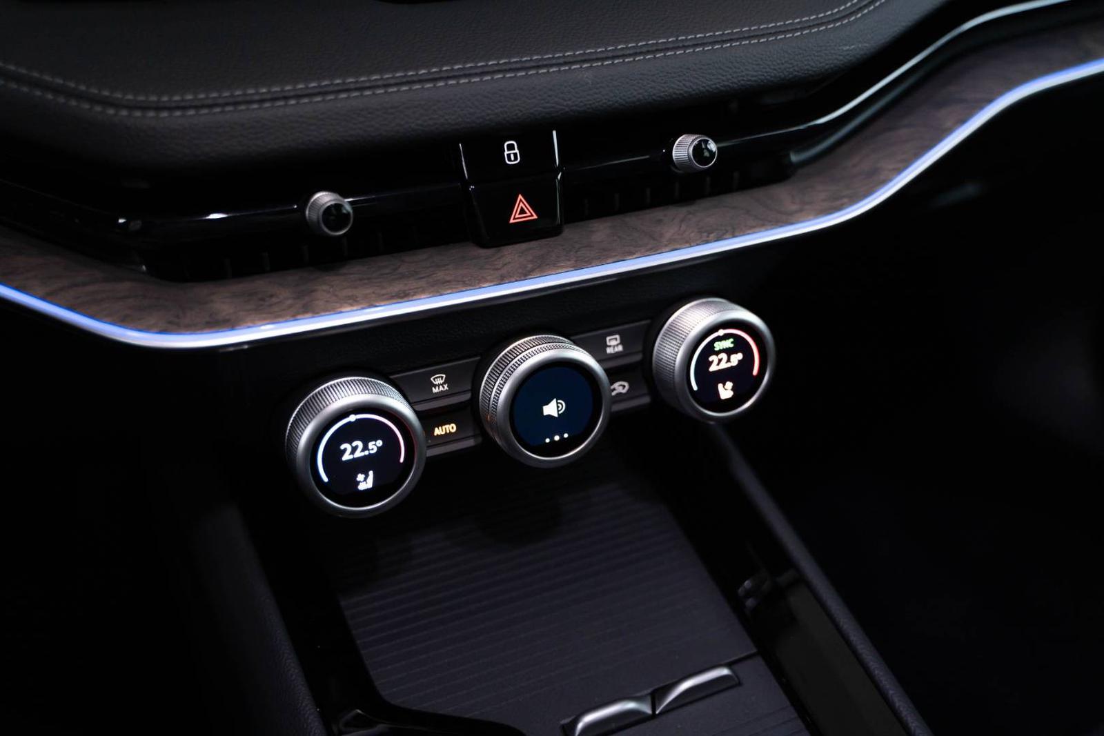 Škoda Superb Combi New  Laurint & Klement, 2.0 TDI 4x4, 142kW, 5d. 2024