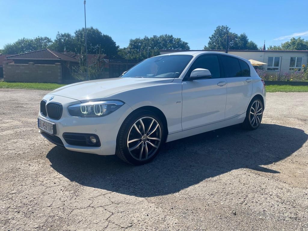 BMW rad 1 118d Sport Line A/T