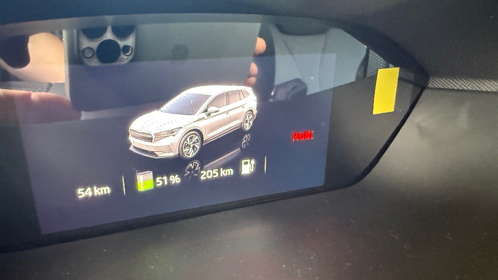 Škoda Enyaq 50 --- NOVÉ V ZÁRUKE --- IBA 52KM nájazd ---
