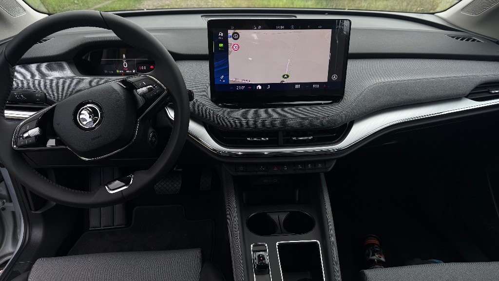Škoda Enyaq 50 --- NOVÉ V ZÁRUKE --- IBA 52KM nájazd ---