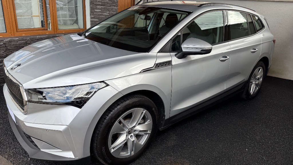 Škoda Enyaq 50 --- NOVÉ V ZÁRUKE --- IBA 52KM nájazd ---