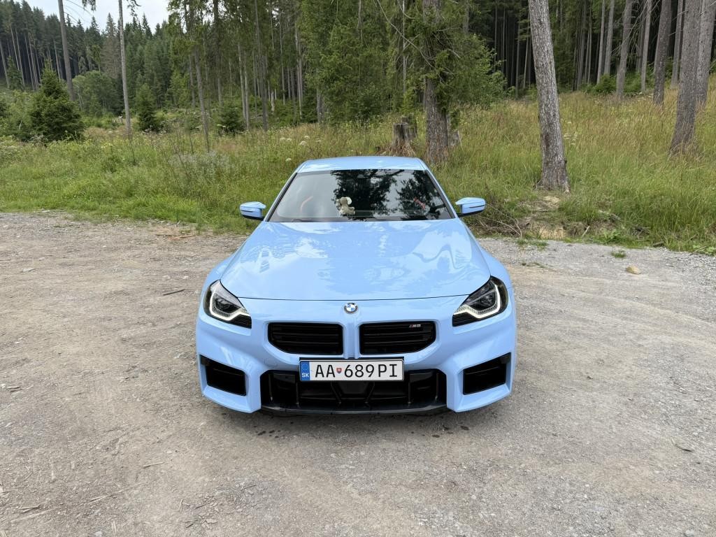 BMW M2 Coupe G87. baby blue. záruka 11/2026
