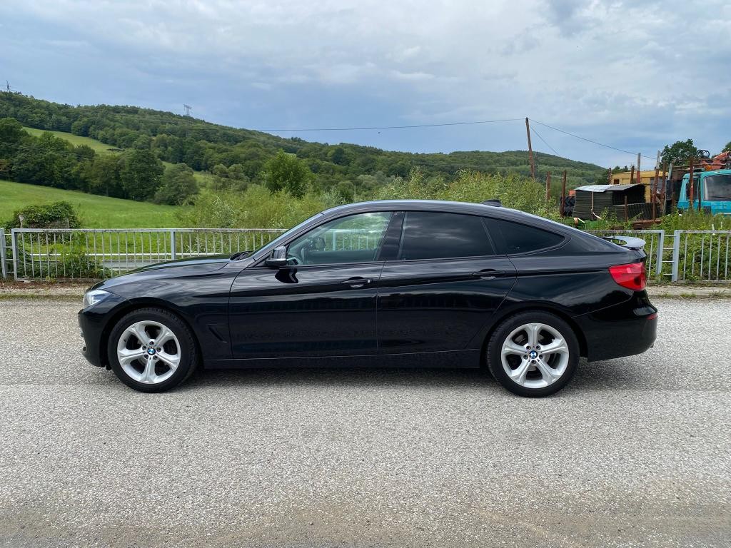 BMW rad 3 GT 320d GT Atvantage A/T8 2017