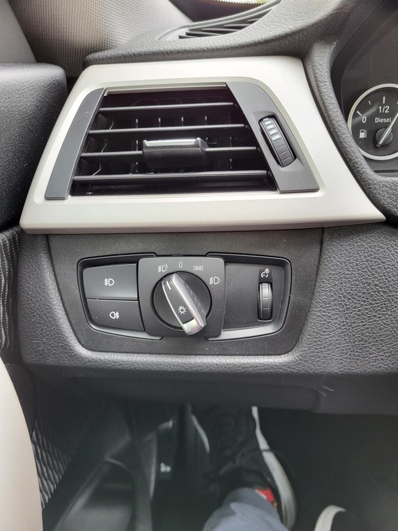 BMW rad 3 GT 320d GT Atvantage A/T8 2017