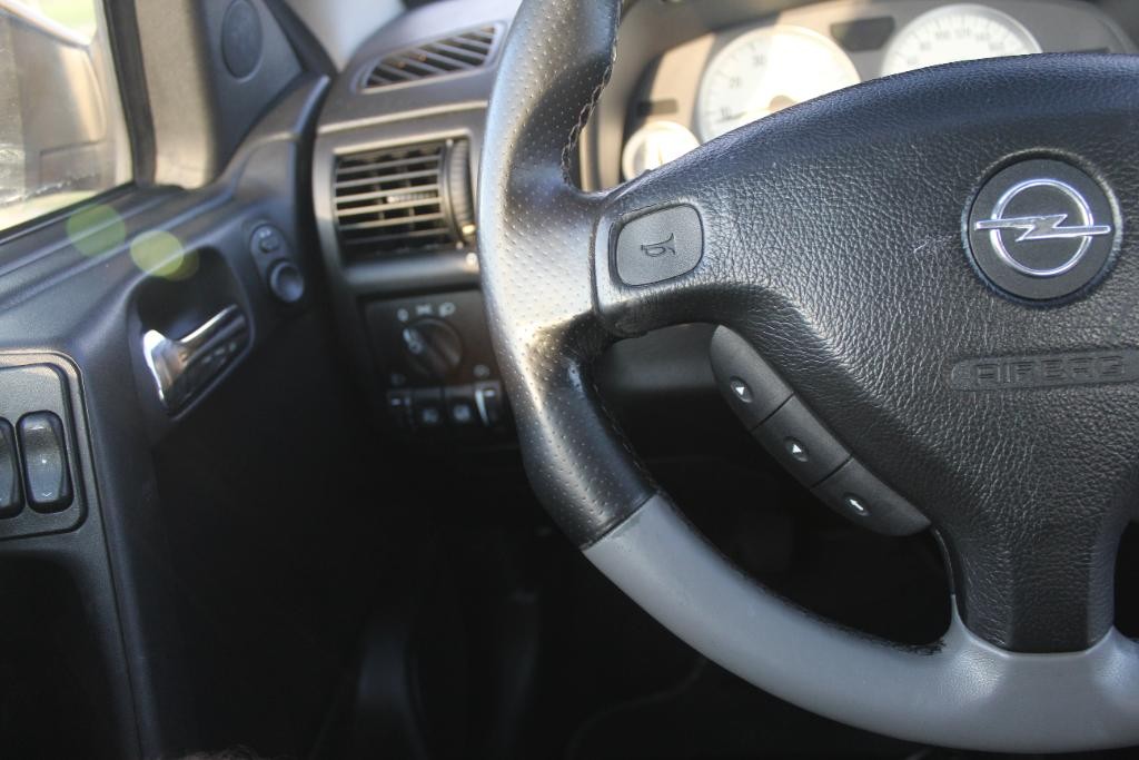 Opel Astra Coupé 2.0 Turbo Bertone