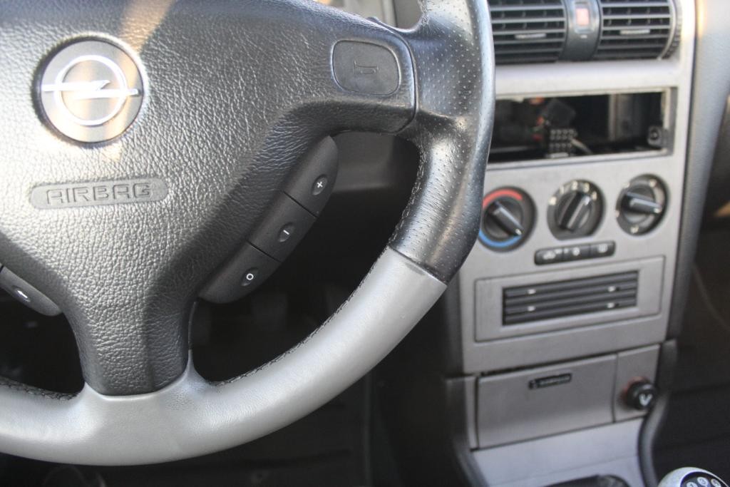 Opel Astra Coupé 2.0 Turbo Bertone
