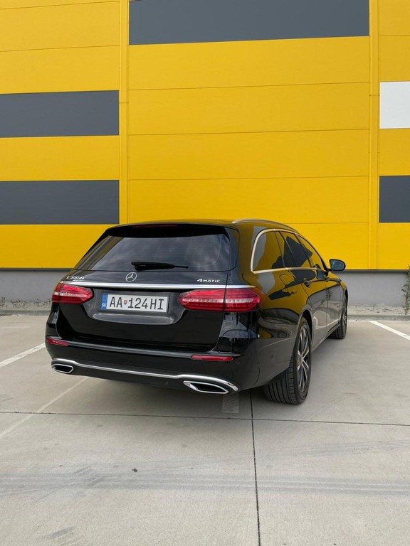 Mercedes E trieda T 300de 4MATIC .AT9. 225kw. Avantgarde | DPH |