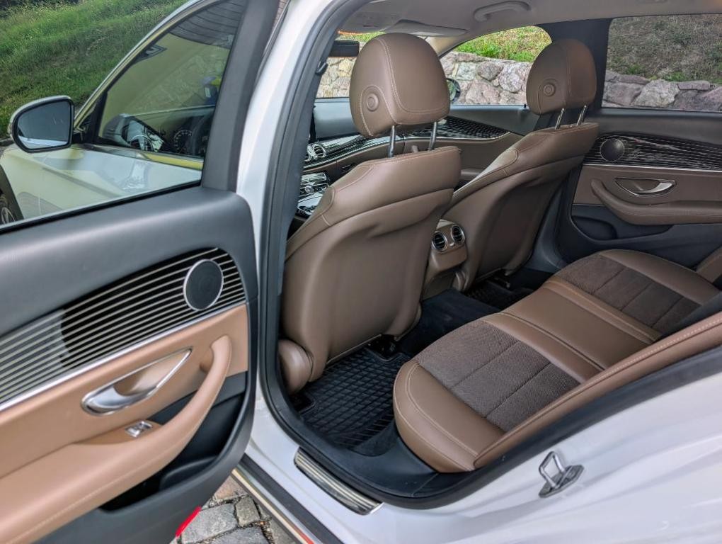 Mercedes E trieda All-Terrain SUV/Combi 190kw Automat