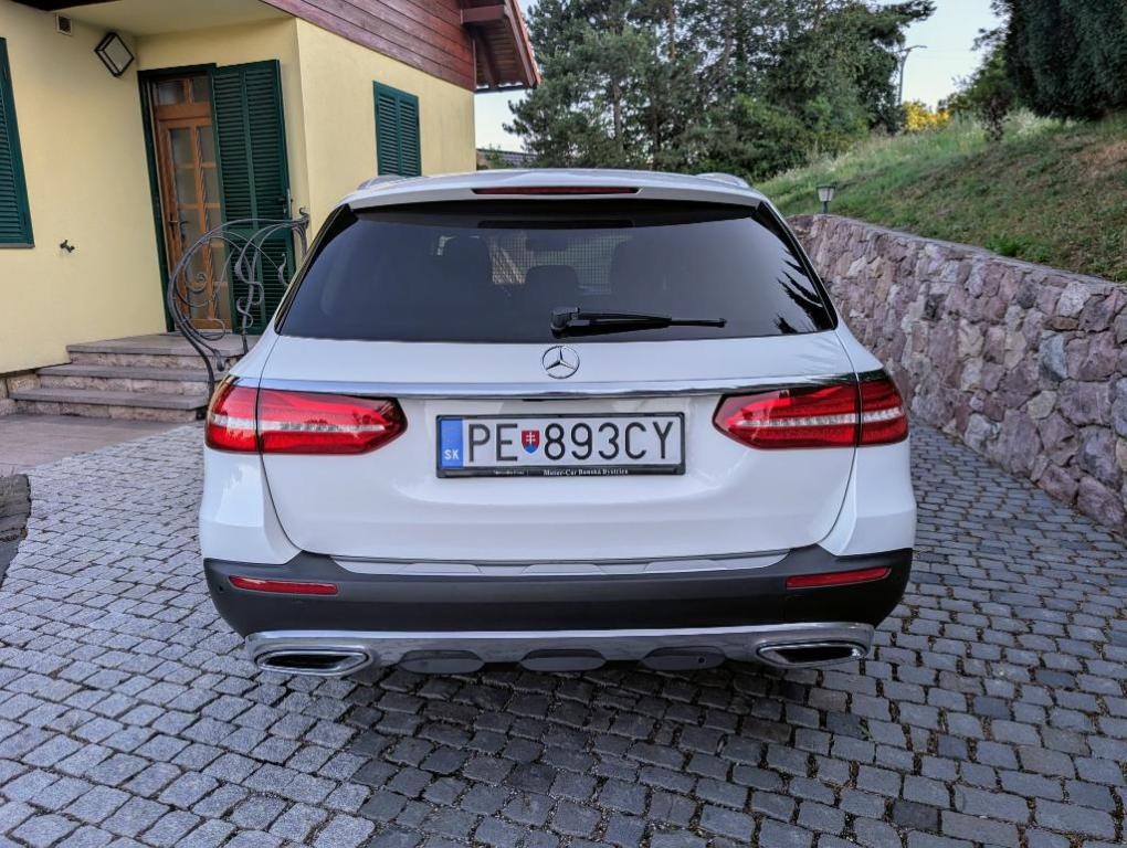 Mercedes E trieda All-Terrain SUV/Combi 190kw Automat