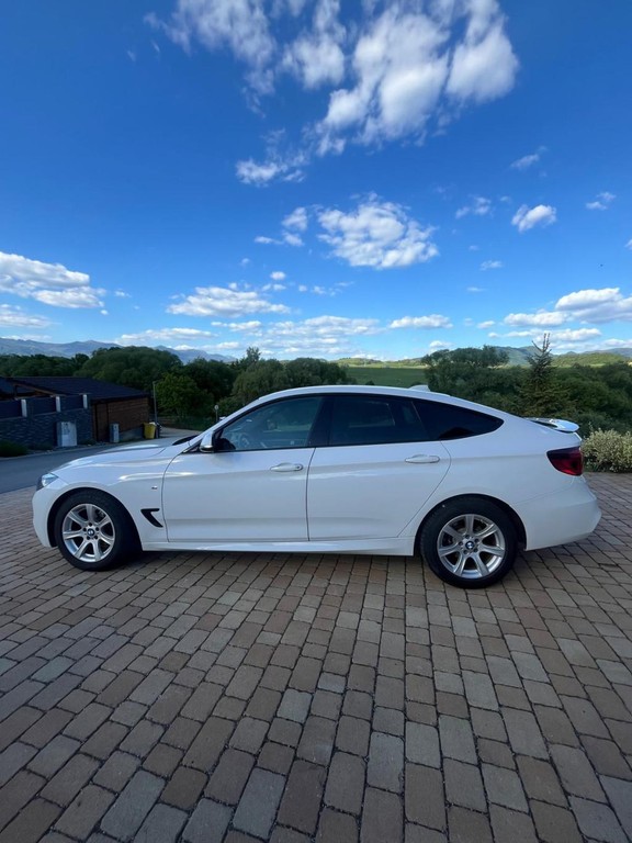BMW rad 3 GT 320i xDrive GT A/T
