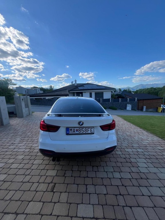 BMW rad 3 GT 320i xDrive GT A/T