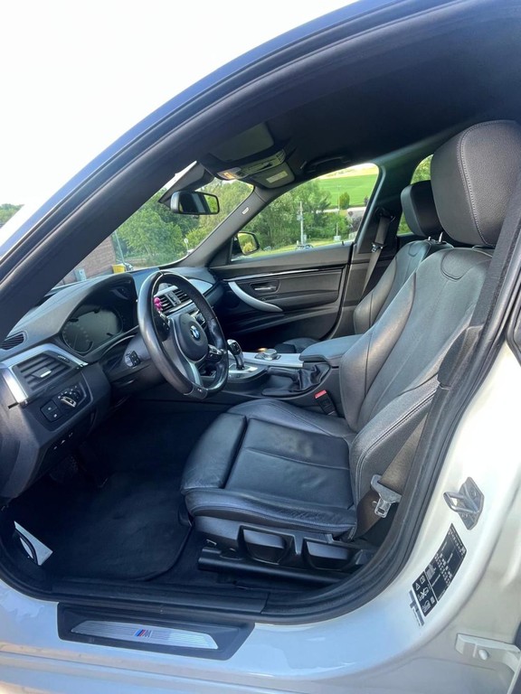 BMW rad 3 GT 320i xDrive GT A/T