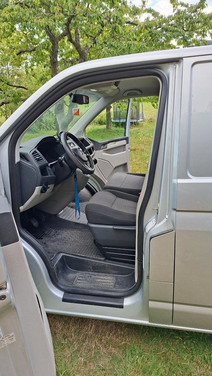 Volkswagen T6 Transporter 2.0 TDI 150k KR 4MOTION