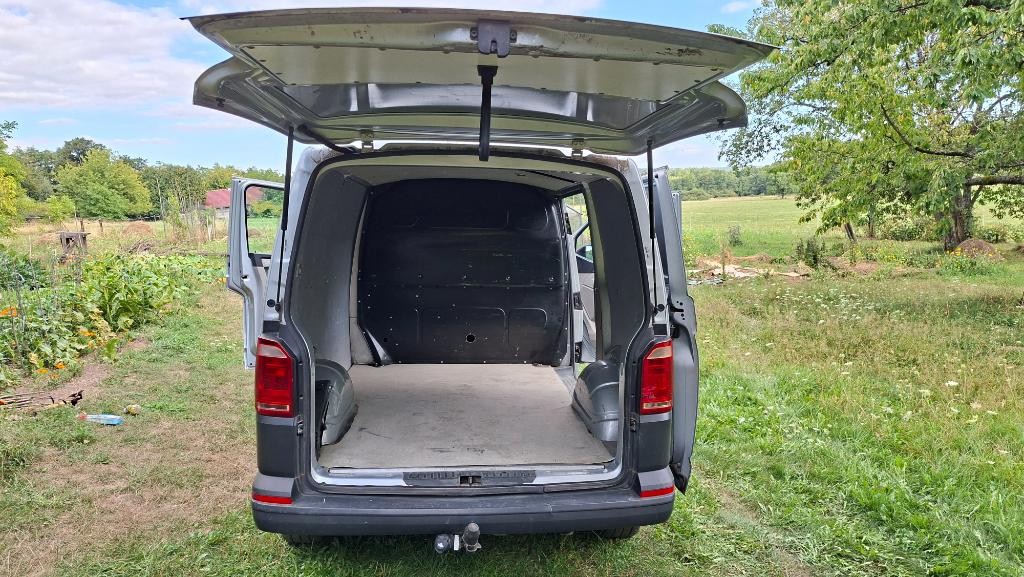 Volkswagen T6 Transporter 2.0 TDI 150k KR 4MOTION