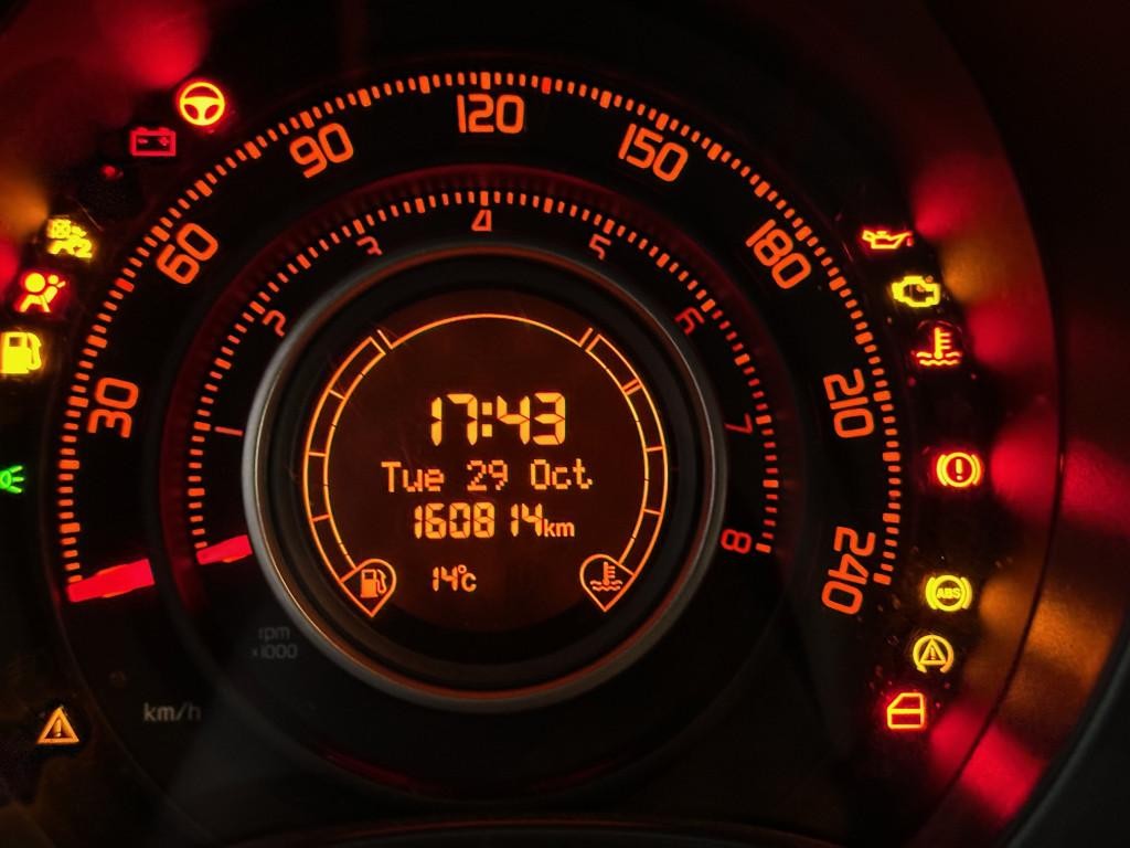 Abarth 500 1.4 TURBO 99kw. Perleť. Xen. AAC