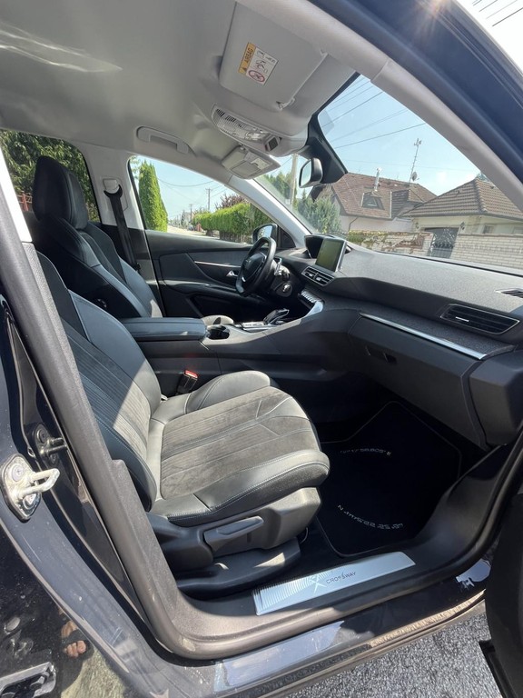 Peugeot 3008 1.2 PureTech Active E6.2 EAT8