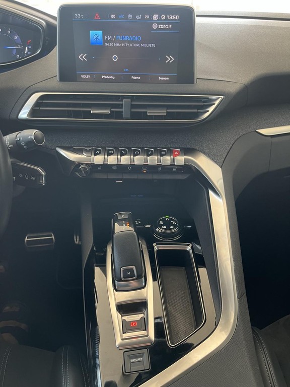 Peugeot 3008 1.2 PureTech Active E6.2 EAT8