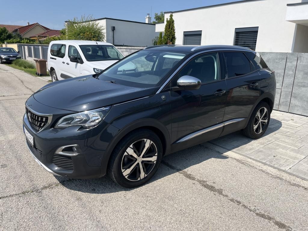 Peugeot 3008 1.2 PureTech Active E6.2 EAT8