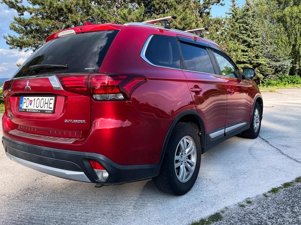 Mitsubishi Outlander 2.0 MIVEC Intense+ 4WD CVT