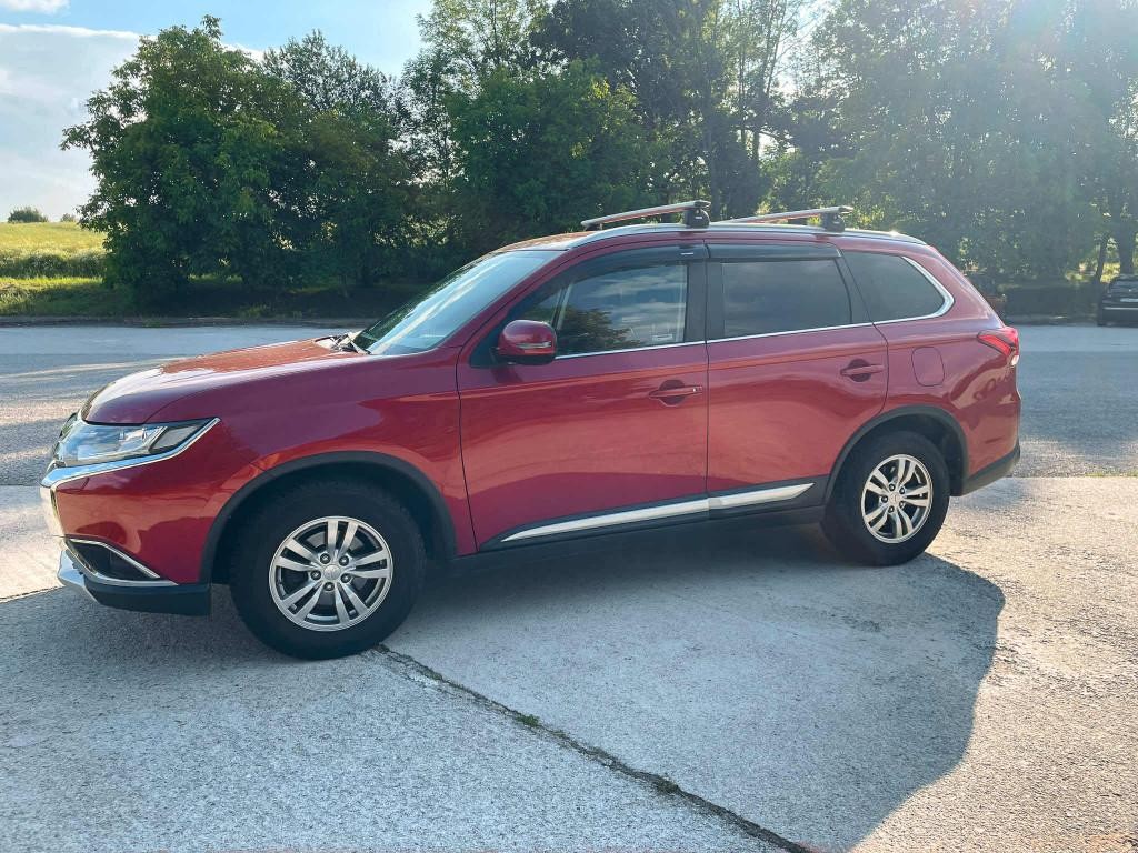 Mitsubishi Outlander 2.0 MIVEC Intense+ 4WD CVT