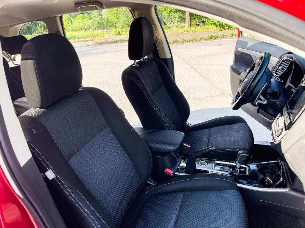 Mitsubishi Outlander 2.0 MIVEC Intense+ 4WD CVT