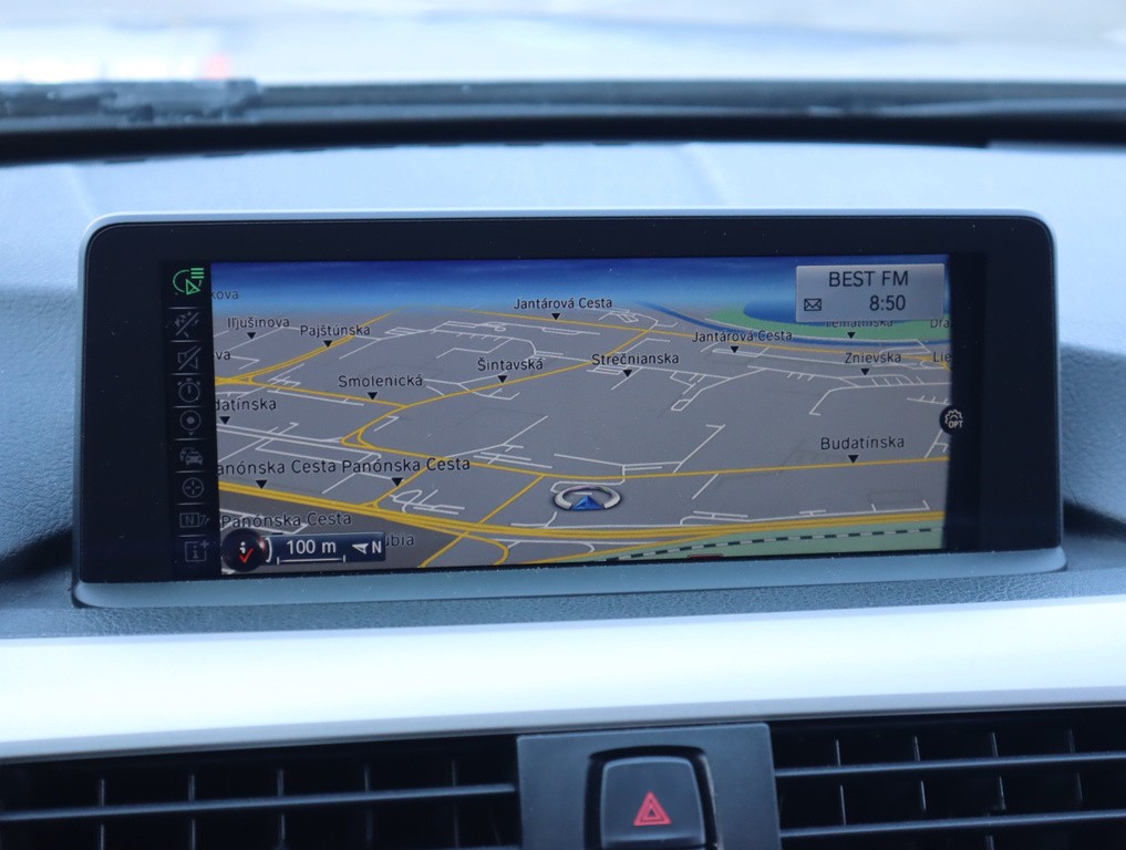 BMW 3 320 d xDrive Automat, Serv.kniha, Koža, Navigácia