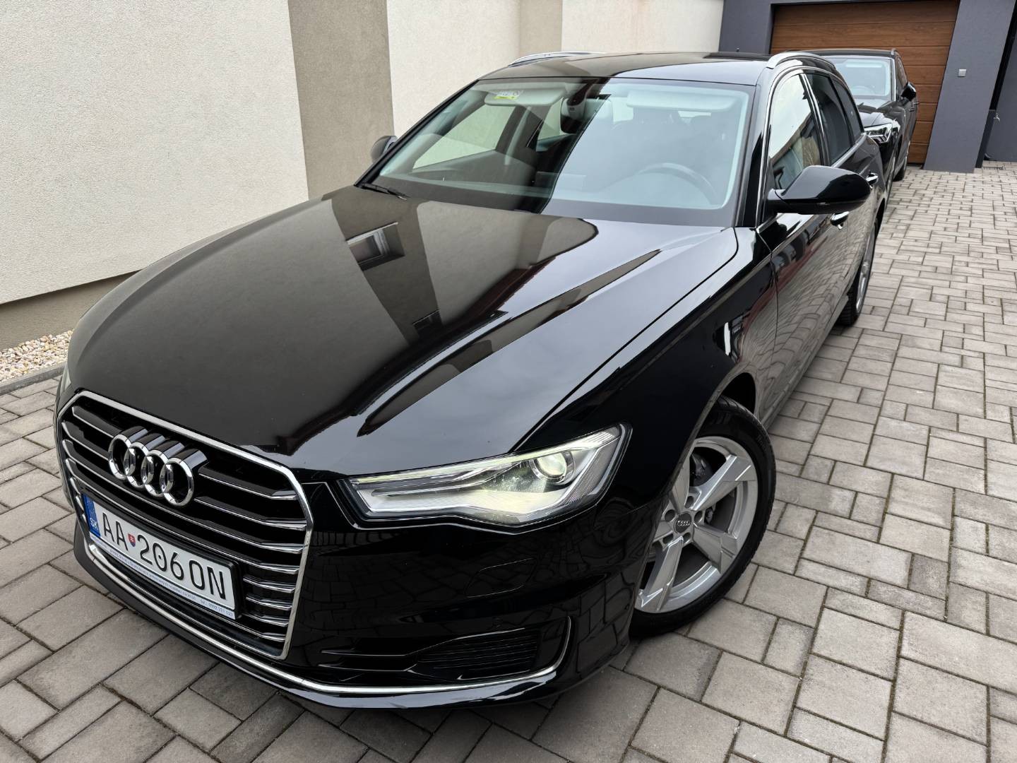 Audi A6 Avant FACELIFT, 2,0 TDI, MANUÁL, 2/2015, PO SERVISE