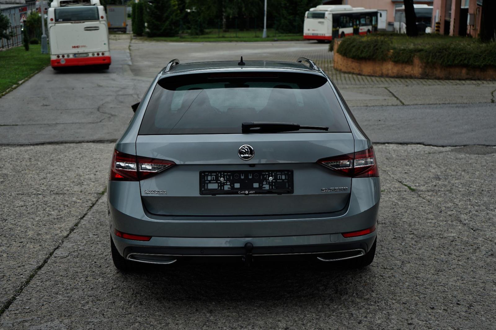 Škoda Superb Combi 2.0 TDI SCR Sportline DSG