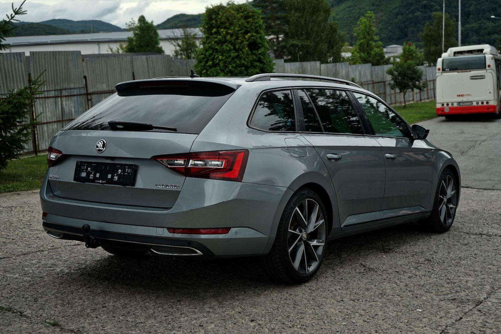 Škoda Superb Combi 2.0 TDI SCR Sportline DSG