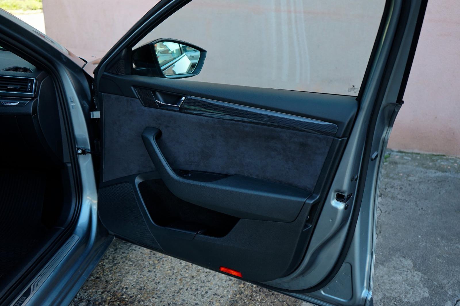 Škoda Superb Combi 2.0 TDI SCR Sportline DSG