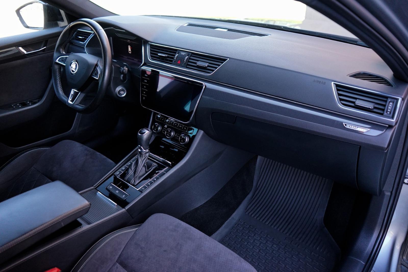 Škoda Superb Combi 2.0 TDI SCR Sportline DSG